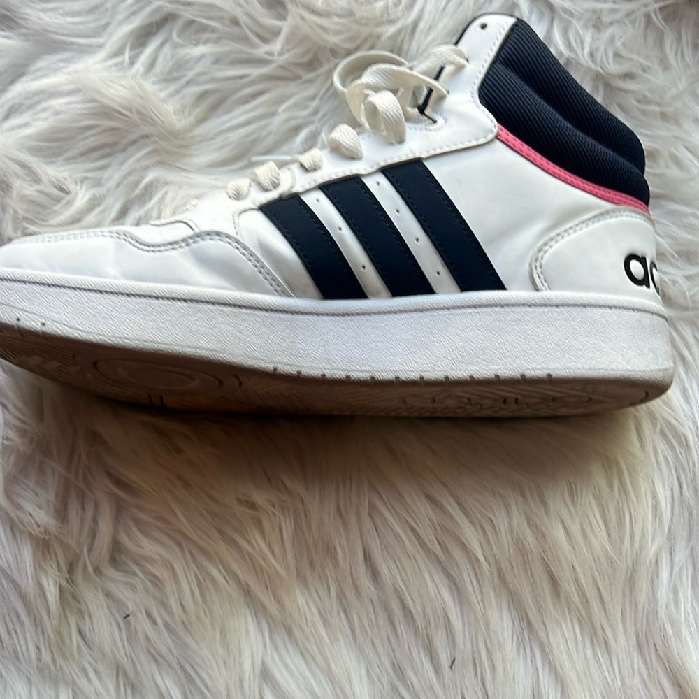 Hoops 3.0 mid classic shoes